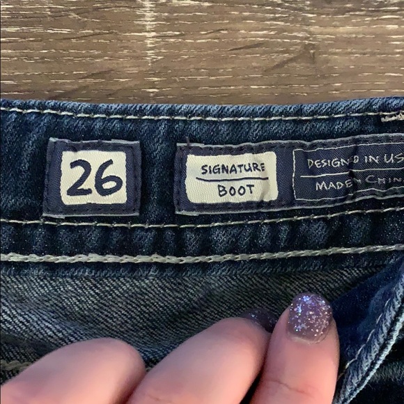 ❌SOLD❌ Buckle boot cut jeans - Picture 3 of 6